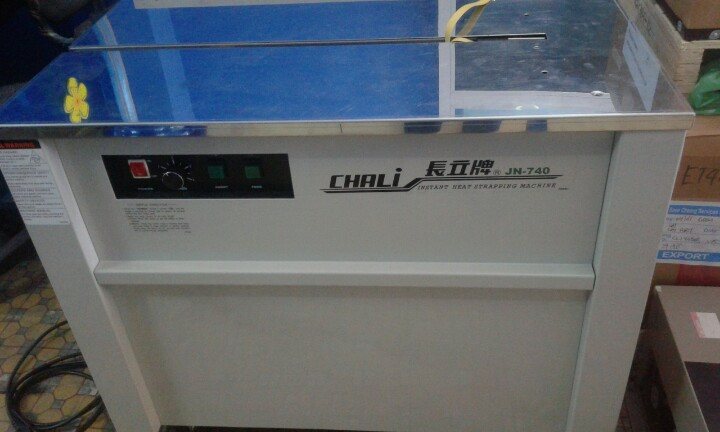 Máy đóng đai nhựa Chali JN740